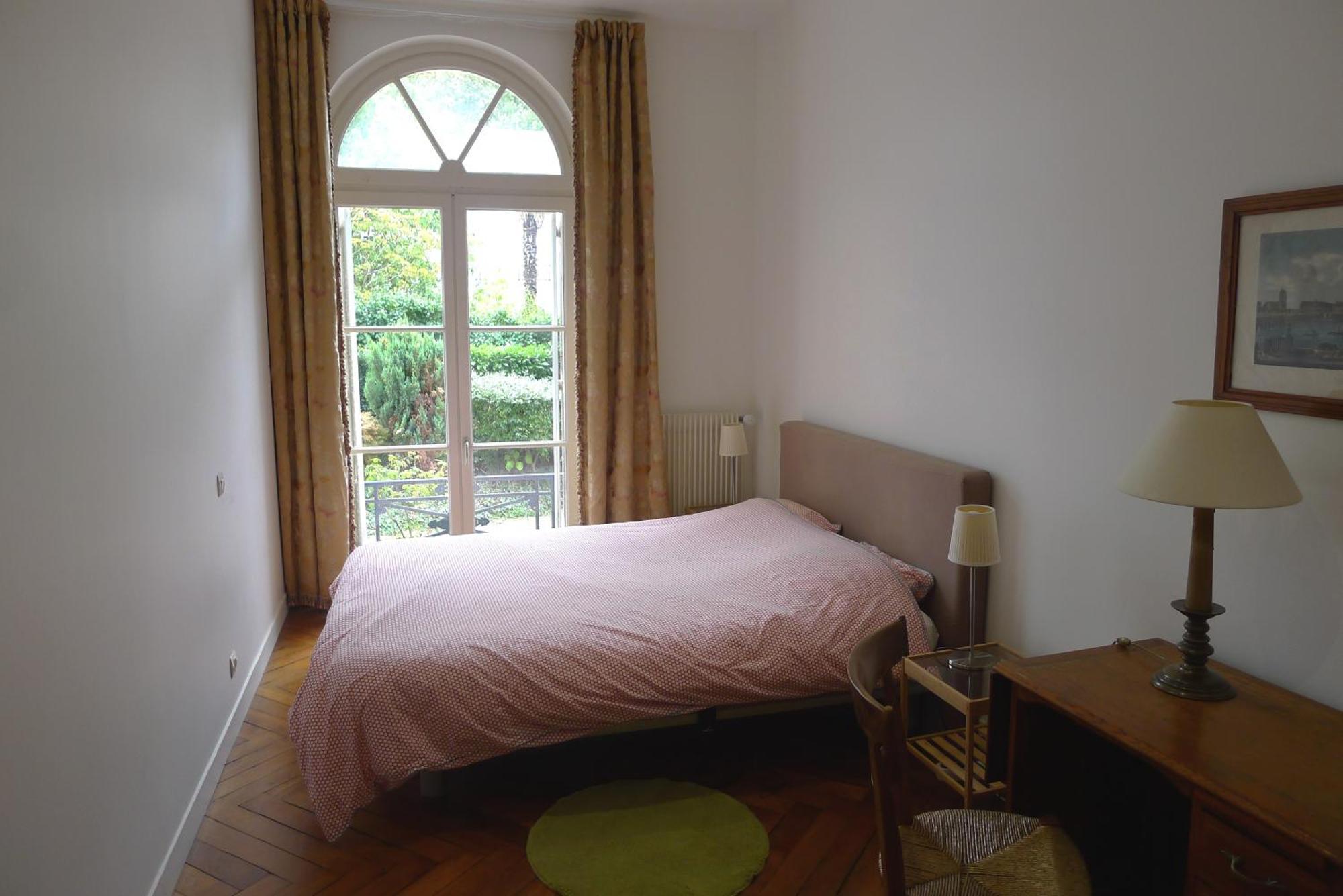 A L'Abri Du Ginkgo Apartment Tours Bagian luar foto