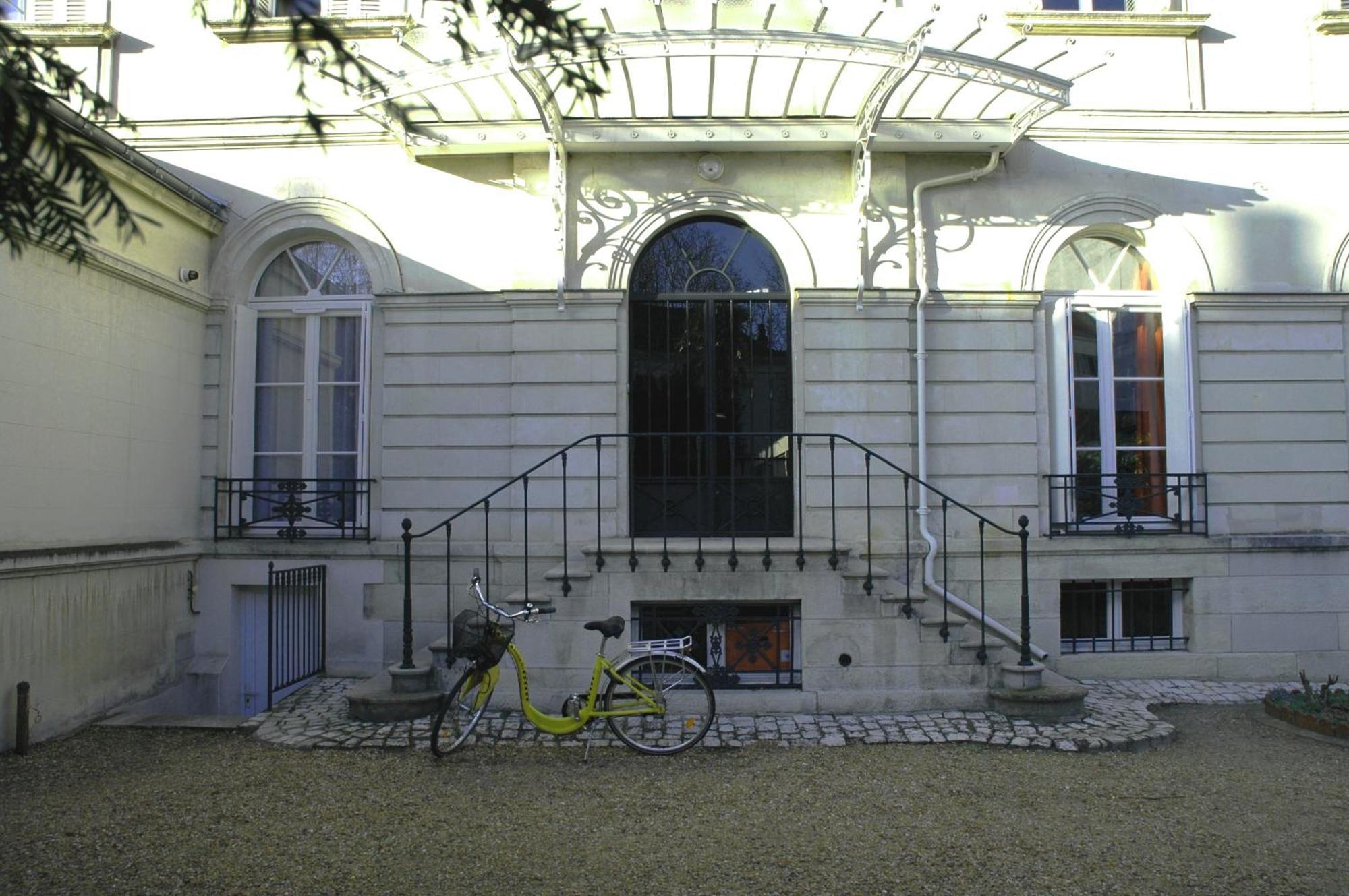 A L'Abri Du Ginkgo Apartment Tours Bagian luar foto